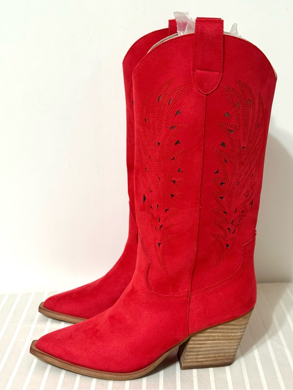 VICI Arnell Western Cowgirl Boots Suede Laser Cut Red Women’s Size 8.5 - Picture 3 of 16